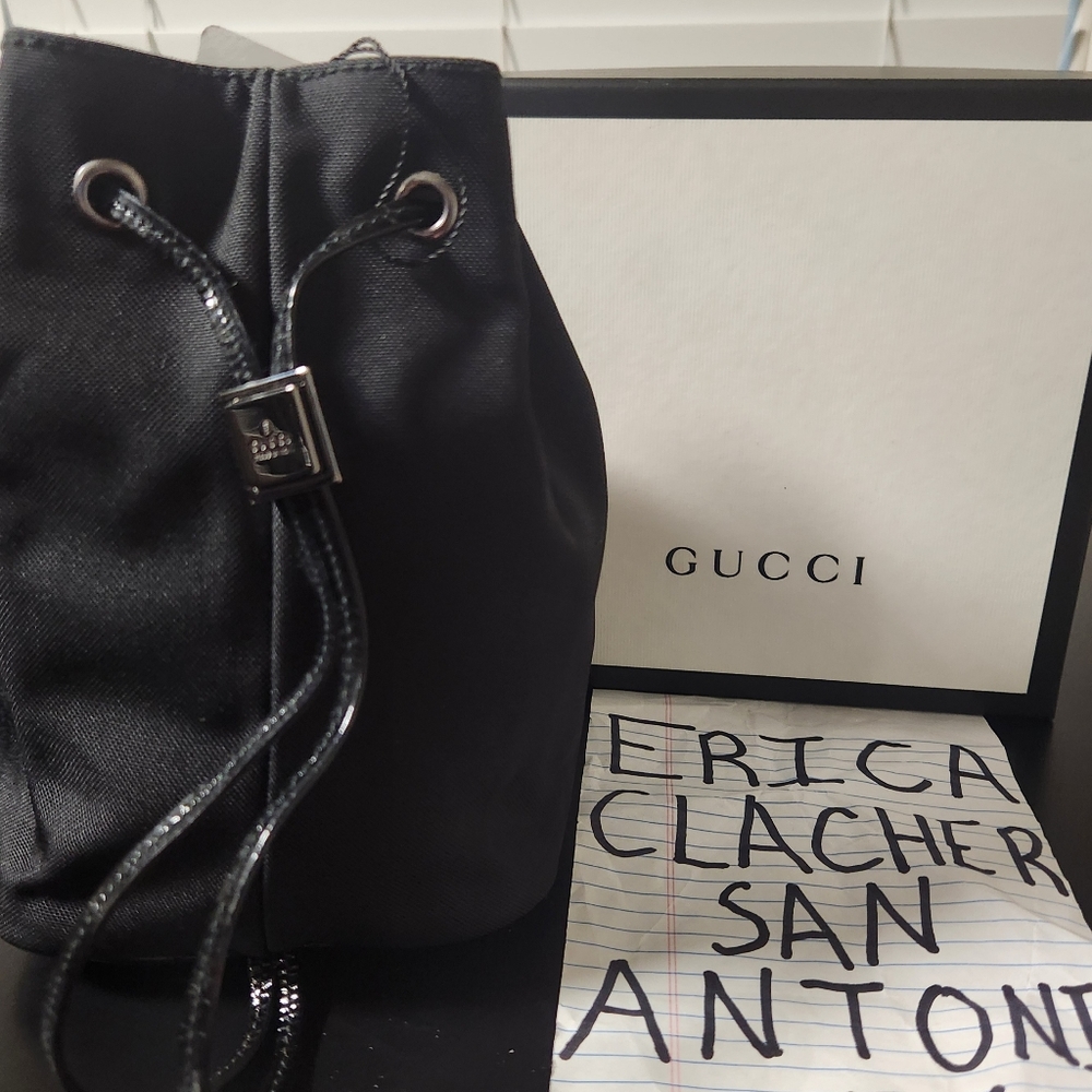 DESCRIPTIONGucci Bucket